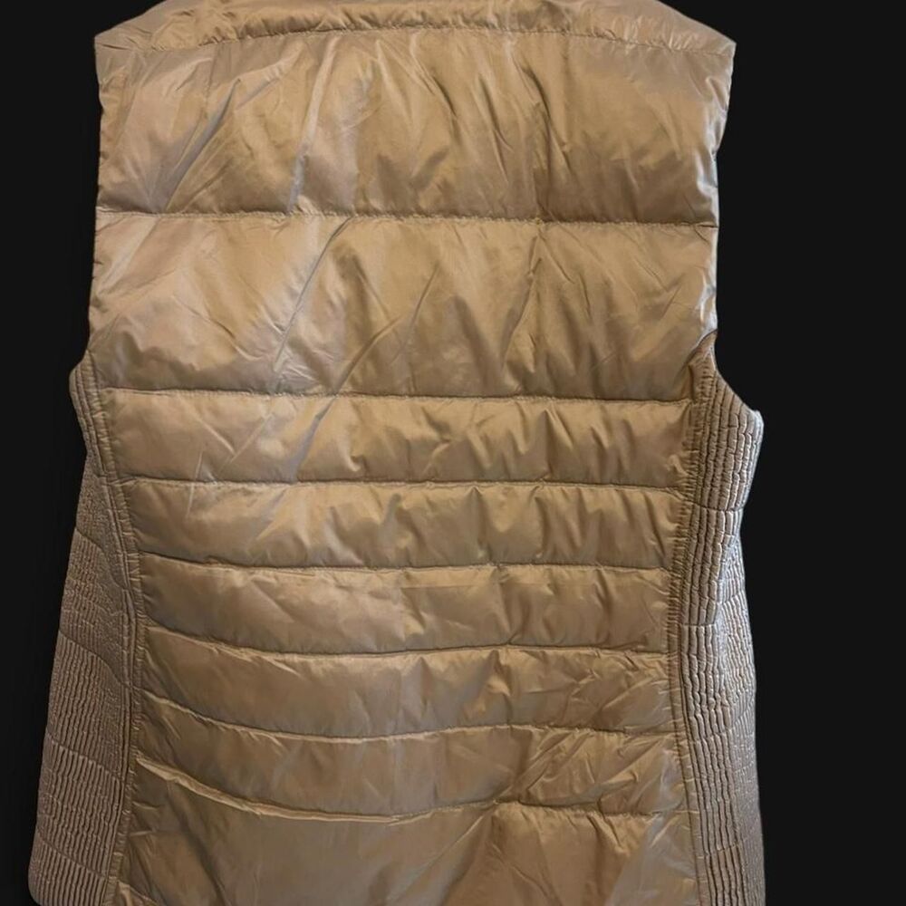 J-jill Women's Tan and Gold Gilet - Picture 2 of 5